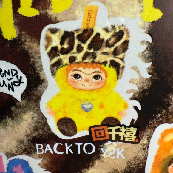 Letsvan Wakuku Back To Y2K Bag Charm - Picture 1 of 7